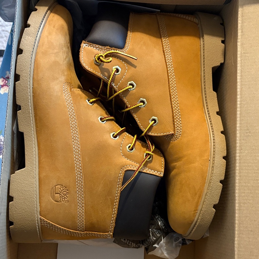 Timberland Juniors Wheat Nubuck Lace-Up Work Boots